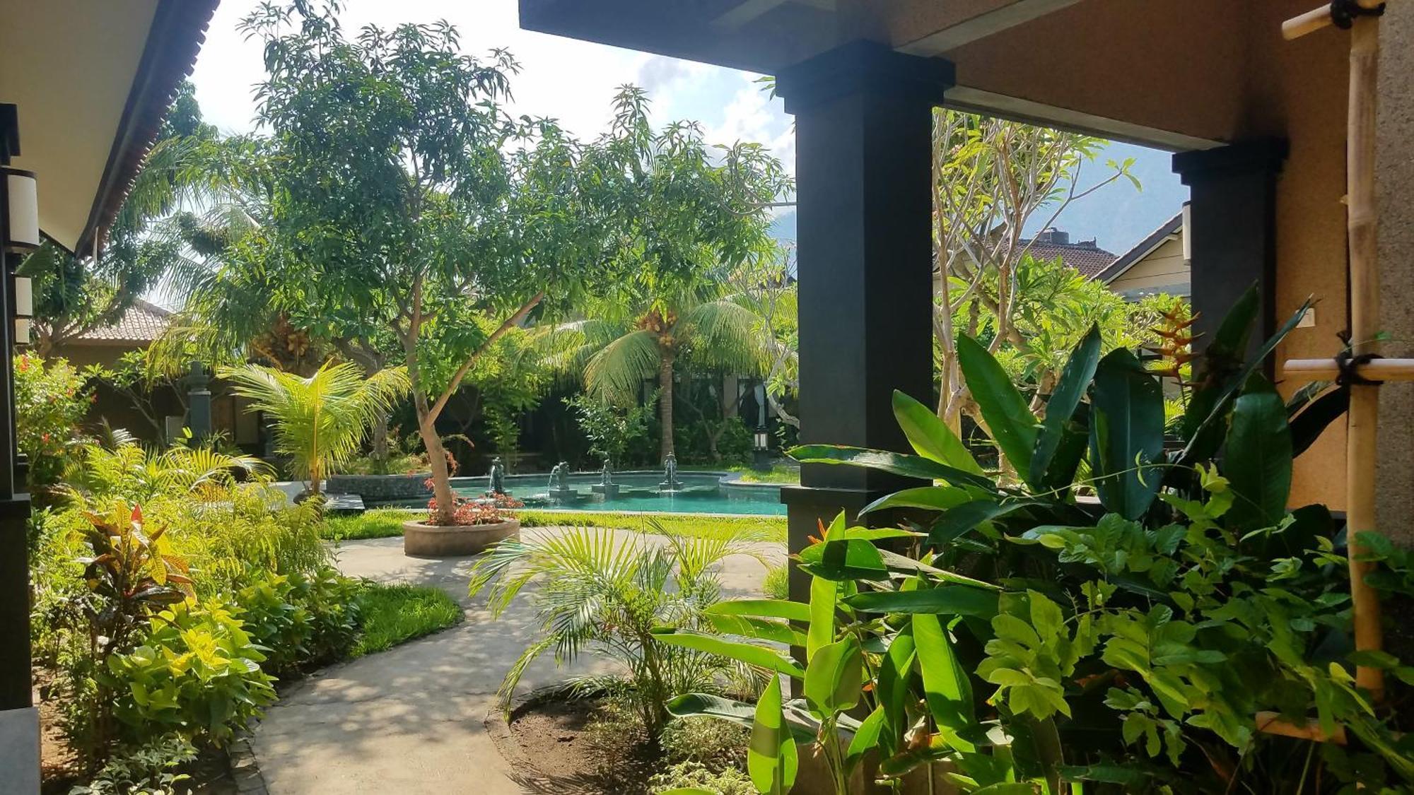 Doubleyou Homestay Pemuteran エクステリア 写真