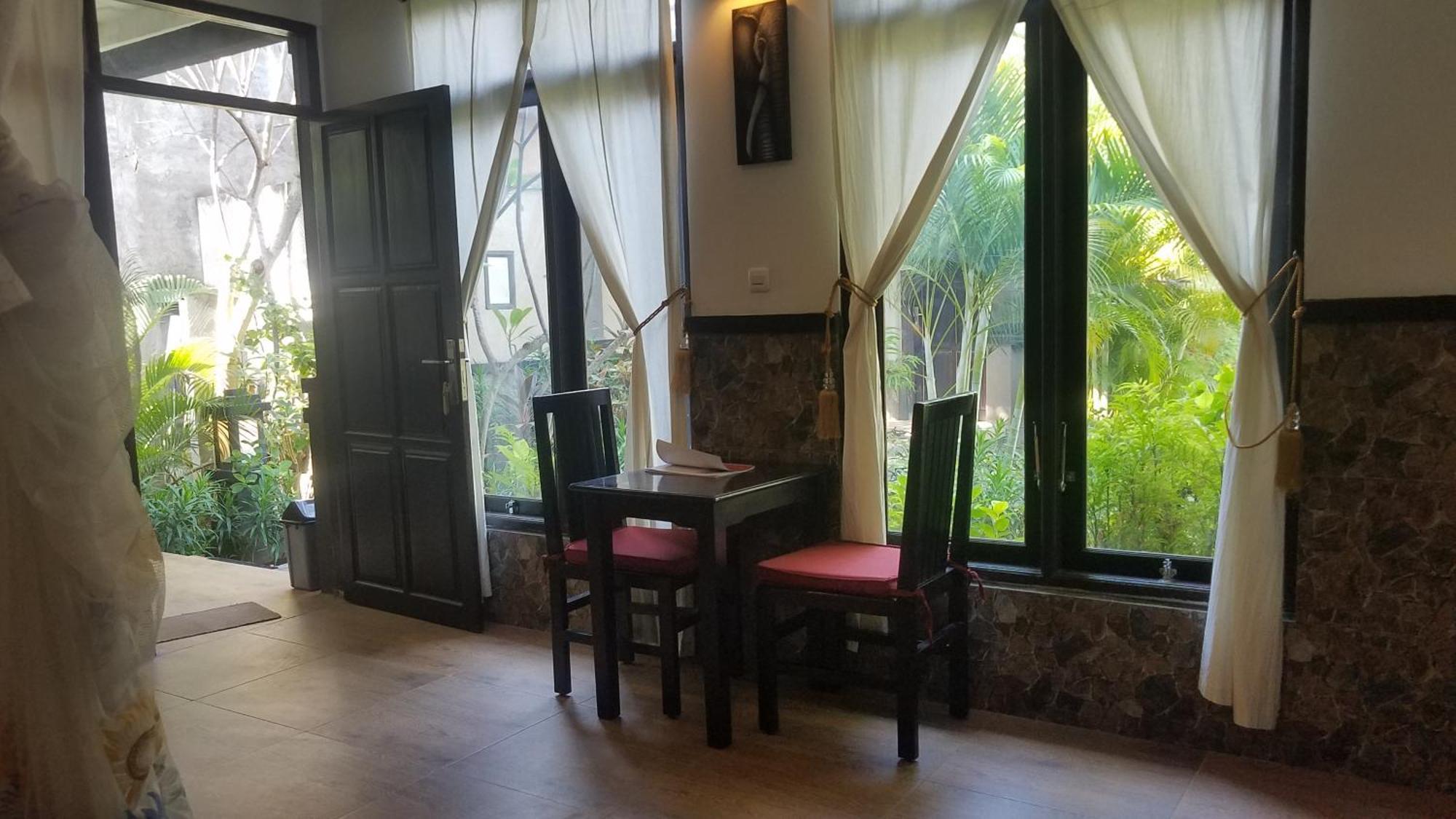 Doubleyou Homestay Pemuteran エクステリア 写真