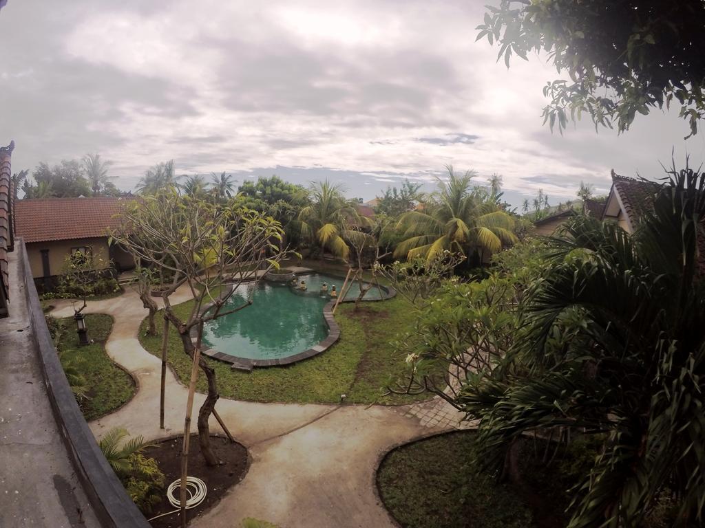 Doubleyou Homestay Pemuteran エクステリア 写真
