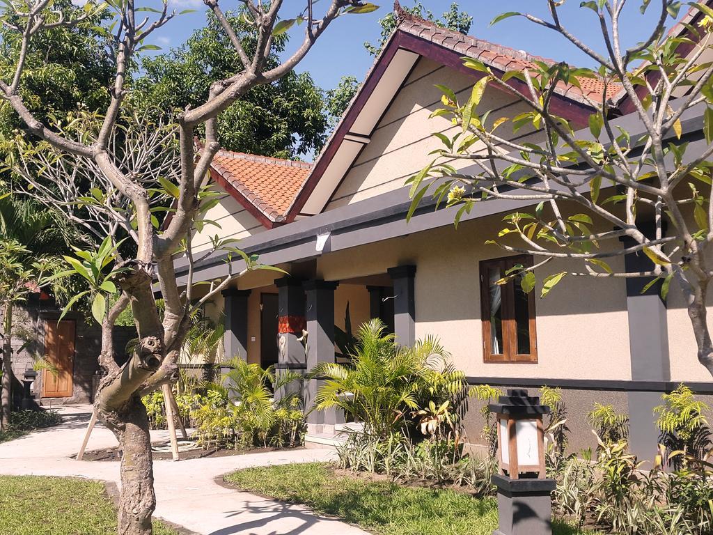 Doubleyou Homestay Pemuteran エクステリア 写真