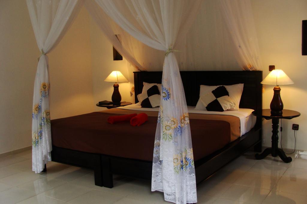 Doubleyou Homestay Pemuteran エクステリア 写真